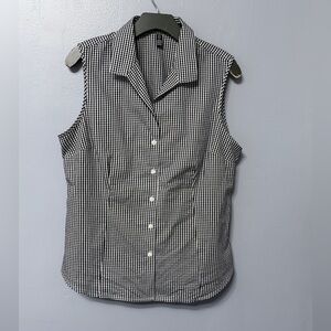 #1)  100% Cotton Jones New York Black and White Checkered Sleeveless Top